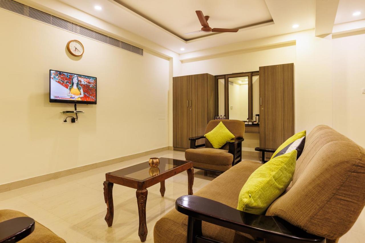 צ'נאי Hotel Comfort Park - Opposite Sri Ramachandra Medical College Porur מראה חיצוני תמונה